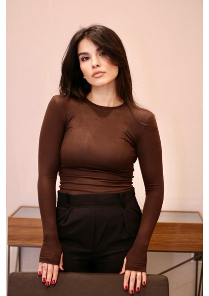 Bisiklet Yaka Parmak Geçmeli Kaliteli Buzzy Kumaş Badi fırsatları