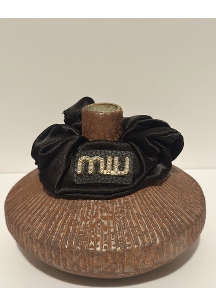 BLACK MİU LASTİK TOKA modelleri