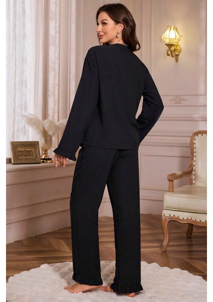 Kadın Siyah Önden Bağlamalı Kolu ve Paçası Fırfır Detaylı Uzun Kollu Pijama Takımı fiyatları