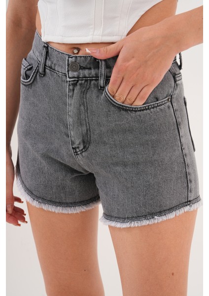 Kadın Kot Şık Şort Yüksek Bel Püskül Detaylı