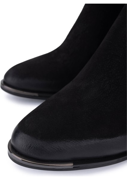 Kadın Hakiki Deri Siyah Nubuk Topuklu Bot 488 2052 Bn Bot SK25-26 Sıyah Nbk modelleri