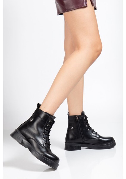 ZRİN-2003 Premium Siyah Kırışık Rugan Bağcıklı Fermuarlı Günlük Kadın Bot modelleri