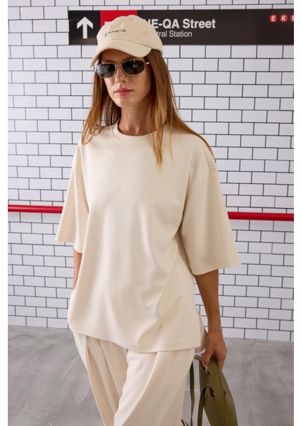 Modal Basic Tişört Kemik