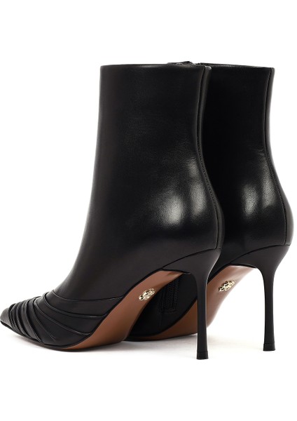 Kadın Siyah Fermuarlı Ince Topuklu Deri Bot 25WFD101318