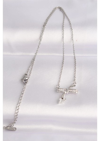 Bfs 316L Çelik Zincir Gümüş Renk Zirkon Taşlı Kalp Detay Fiyonk Kolye fiyatları