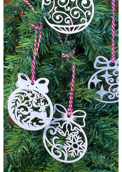 10 Parça Kırmızı Beyaz Ipli Fiyonk Model Ahşap Yılbaşı Ağaç Süsü