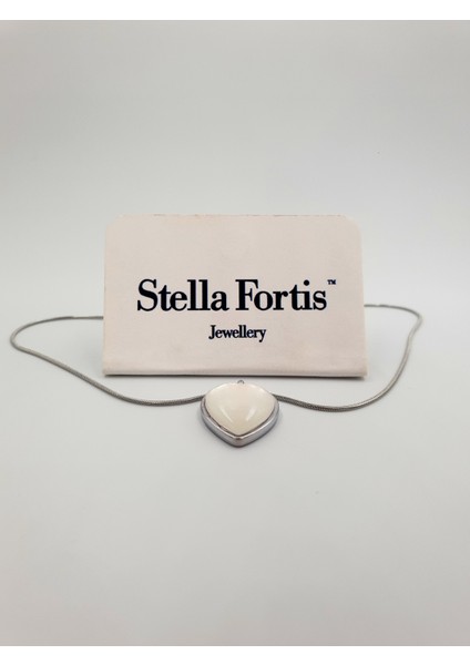 Kalp Tasarımlı Zarif Kolye - 316L Paslanmaz Çelik | Gümüş modelleri