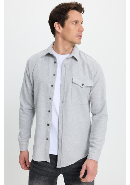 Erkek Slim Fit Tek Cep Kapaklı Düz Oduncu Spor Gri Gömlek fırsatları