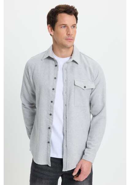 Erkek Slim Fit Tek Cep Kapaklı Düz Oduncu Spor Gri Gömlek