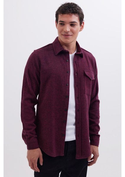 Erkek Slim Fit Tek Cep Kapaklı Düz Oduncu Spor Bordo Gömlek
