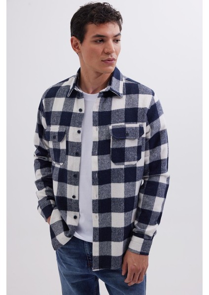 Erkek Slim Fit Dar Kesim Uzun Kollu Kapaklı Çift Cepli Kareli Kışlık Oduncu Gömlek indirimleri