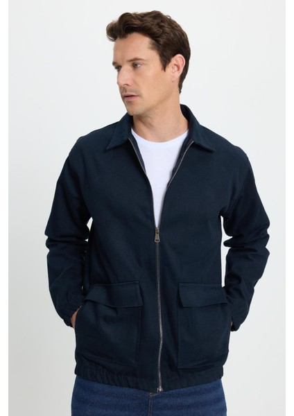Erkek Relax Fit Rahat Kesim Çift Cep Kapaklı Fermuarlı Beli Lastikli Düz Lacivert Ceket Mont Gömlek fırsatları