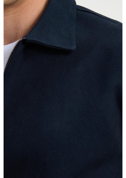 Erkek Relax Fit Rahat Kesim Çift Cep Kapaklı Fermuarlı Beli Lastikli Düz Lacivert Ceket Mont Gömlek