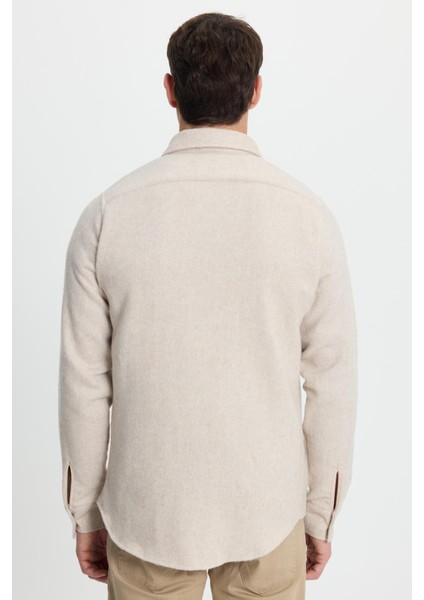 Erkek Slim Fit Dar Kesim armürlü Oduncu Cepli Spor Yaka Ekru Gömlek