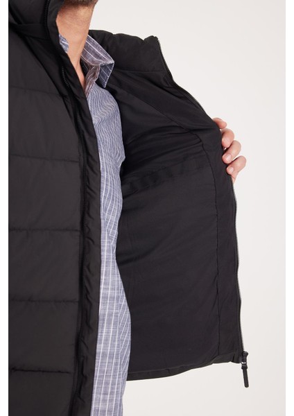 Erkek Relax Fit Rahat Kesim Çift Cepli Çıkarılabilir Kapüşonlu Siyah Şişme Mont modelleri