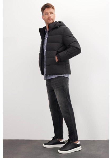 Erkek Relax Fit Rahat Kesim Çift Cepli Çıkarılabilir Kapüşonlu Siyah Şişme Mont fırsatları