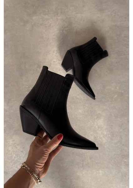 Wild Siyah Hakiki Deri Bot modelleri