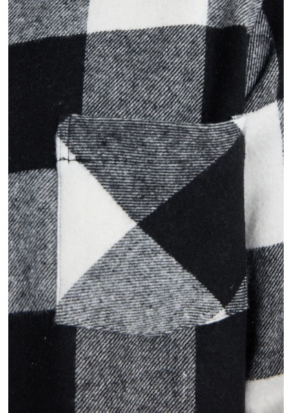 Erkek Regular Fit Klasik Kesim Kareli Cepli Oduncu Gömlek