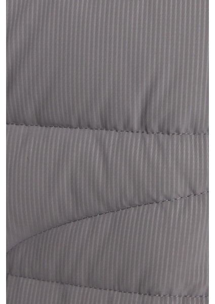 Erkek Regular Fit Klasik Kesim Dik Yaka Çift Cepli Sıcak Tutan Gri Şişme Mont