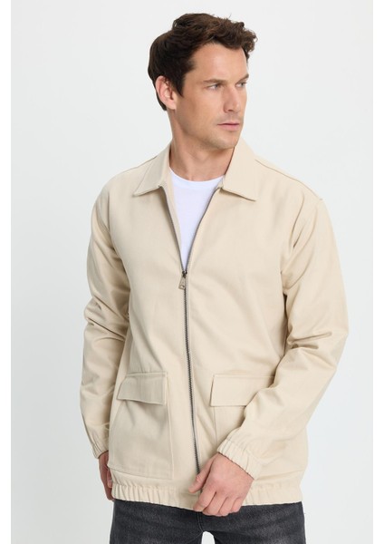 Erkek Relax Fit Rahat Kesim Çift Cep Kapaklı Fermuarlı Beli Lastikli Düz Bej Ceket Mont Gömlek