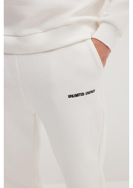 Erkek Relax Fit Pamuklu 3 Iplik Yumuşak Dokulu Içi Polarlı Bisiklet Yaka Beyaz Eşofman Takımı