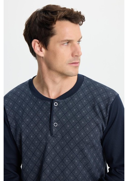 Erkek Regular Fit Pamuklu Düğmeli Yaka Beli Lastikli Desenli Pijama Takımı fiyatları