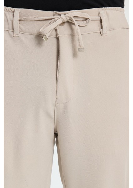 Erkek Slim Fit Dar Kesim Beli Lastikli Bağcık Detaylı Taş Pantolon fırsatları