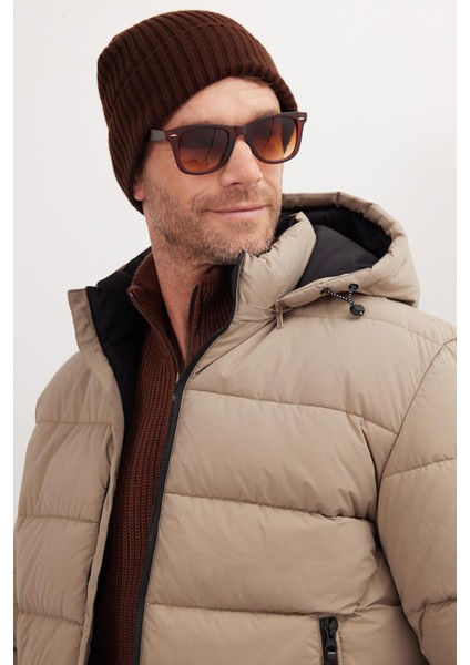 Erkek Relax Fit Rahat Kesim Çift Cepli Çıkarılabilir Kapüşonlu Kum Rengi Şişme Mont fiyatları
