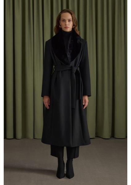 Seyyar Kürk Yakalı Manto modelleri