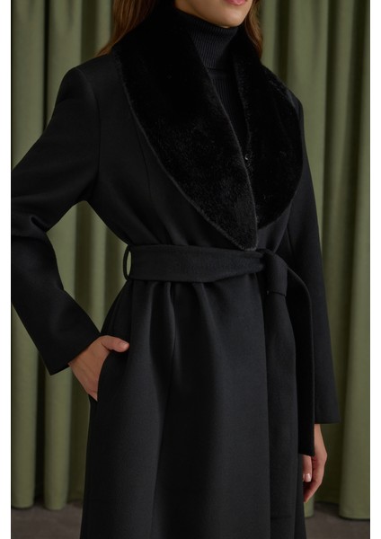 Seyyar Kürk Yakalı Manto fırsatları