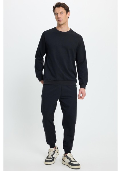 Erkek Relax Fit Pamuklu 2 Iplik Yumuşak Dokulu Bisiklet Yaka Siyah Eşofman Takımı