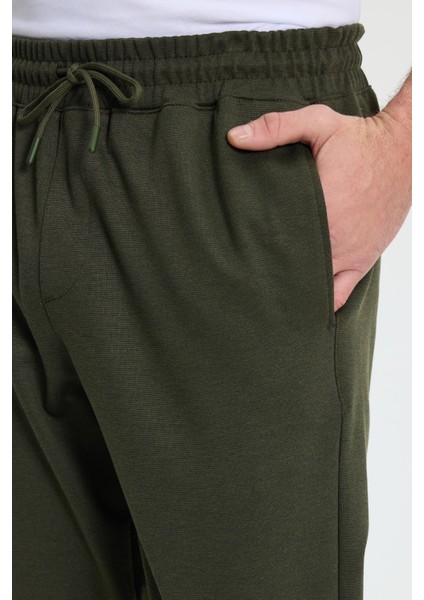 Erkek Regular Fit Klasik Kesim Beli Lastikli Bağcıklı Koyu Haki Jogger Pantolon modelleri