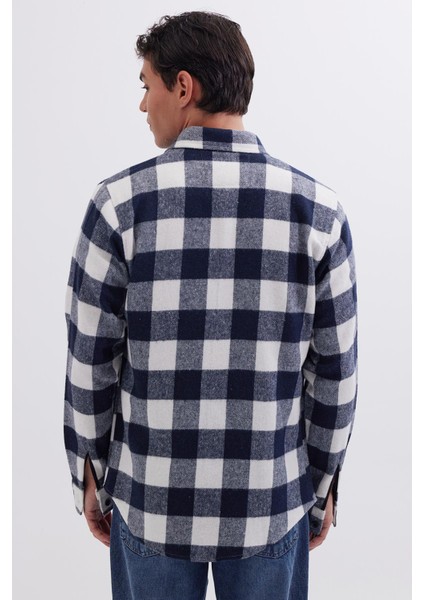 Erkek Slim Fit Dar Kesim Uzun Kollu Kapaklı Çift Cepli Kareli Kışlık Oduncu Gömlek