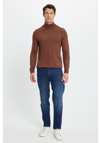 Erkek Slim Fit Dar Kesim Yumuşak Dokulu Tüylenmeyen Kahverengi Yarım Balıkçı Yaka Triko Kazak indirimleri