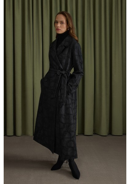 Dokulu Özel Kumaş Trençkot fiyatları