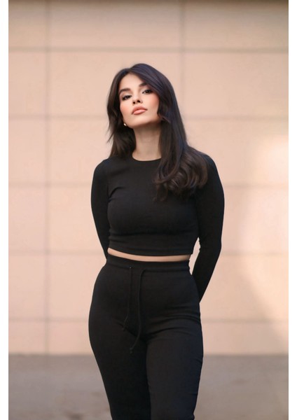 Parmak Geçmeli Geniş Paçalı Tarz Modal Takım modelleri