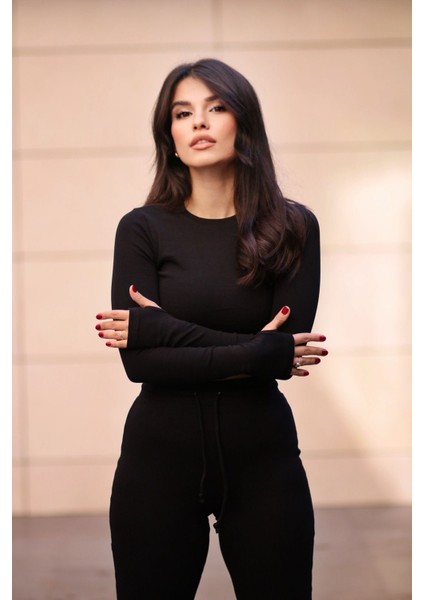 Parmak Geçmeli Geniş Paçalı Tarz Modal Takım fırsatları