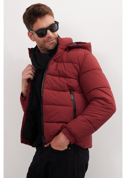 Erkek Relax Fit Rahat Kesim Çift Cepli Çıkarılabilir Kapüşonlu Bordo Şişme Mont fiyatları