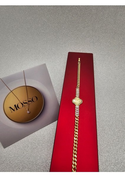 Yonca Model Zincirli Taşlı Gold Renk Çelik Bileklik fiyatları