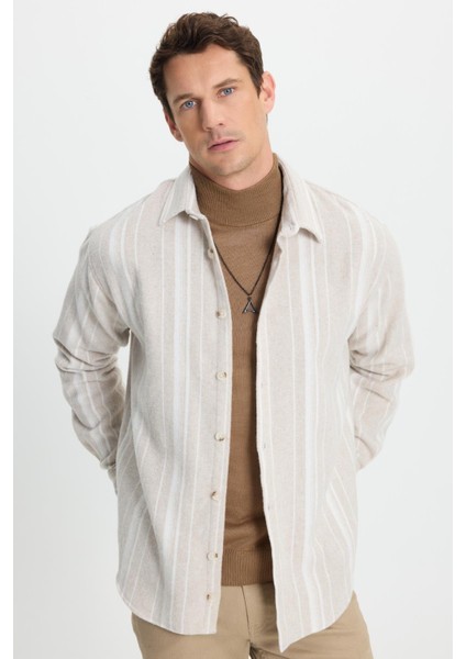 Erkek Relax Fit Rahat Kesim Spor Yaka Çizgili Oduncu Gömlek