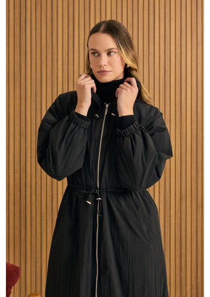 Beli Lastik Detaylı Su Itici Yağmurluk modelleri