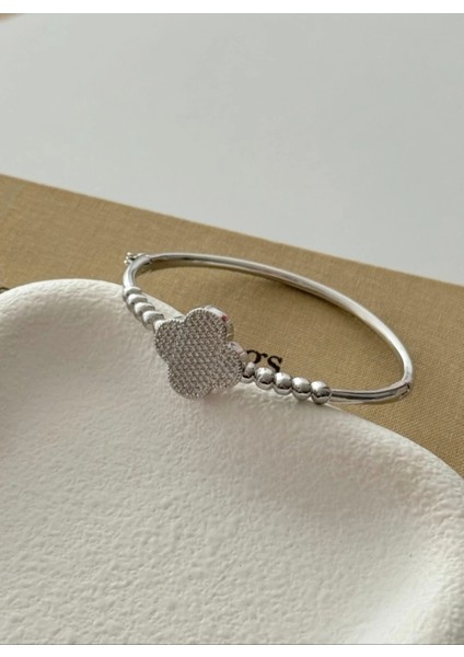 Özel Seri Altın Renkli Çiçek Formlu Kelepçe Bileklik