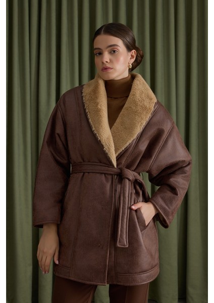 Içi Kürk, Suni Deri Şal Yaka Kaban