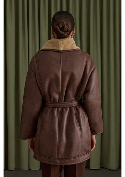 Içi Kürk, Suni Deri Şal Yaka Kaban indirimleri