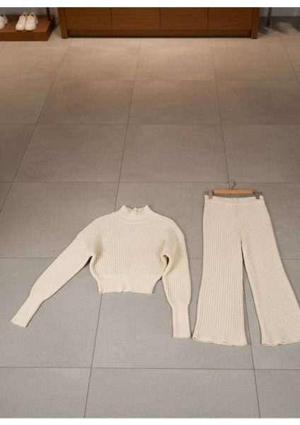 Kadın Bisiklet Yaka Çoban Dikişli Örgü Crop Kazak Pantolon Triko indirimleri