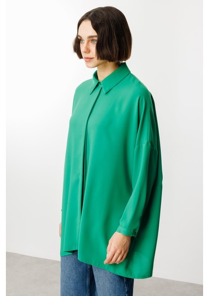 Özel Kalıp Zamansız Akıcı Kumaştan Bluz Tunik-B.yeşil fırsatları