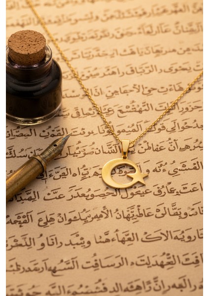 Altın Renk Ay Yıldız Çelik Kolye Kararmaz Paslanmaz Çelik Anlamlı ve Şık (Unisex) modelleri