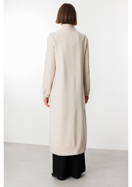 Gold Detay Dökümlü Kumaş Zamansız Spor Trench Kap-Taş