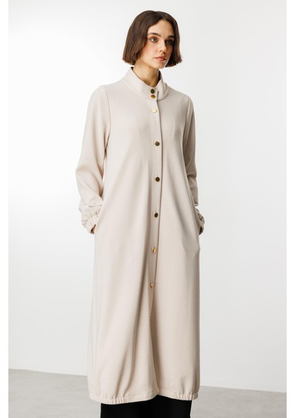 Gold Detay Dökümlü Kumaş Zamansız Spor Trench Kap-Taş