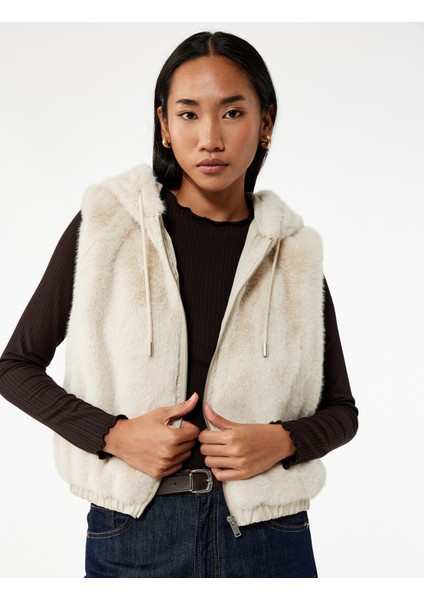 Kolsuz Kapüşonlu Fermuarlı Peluş Yelek fiyatları